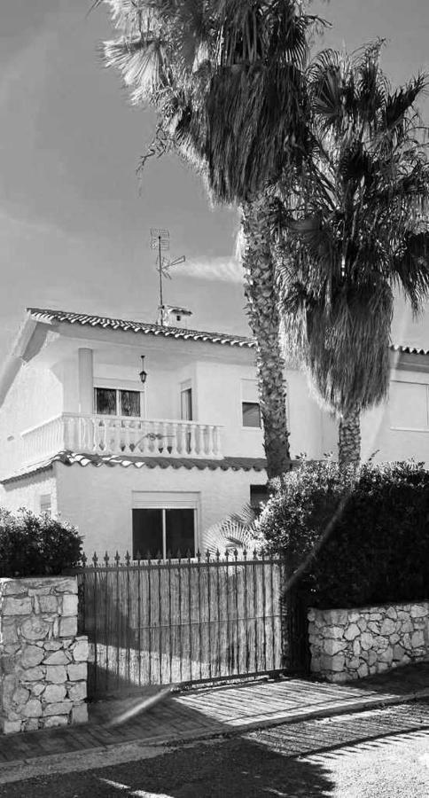 Villa Paula Alcossebre Mar Y Montana Bagian luar foto